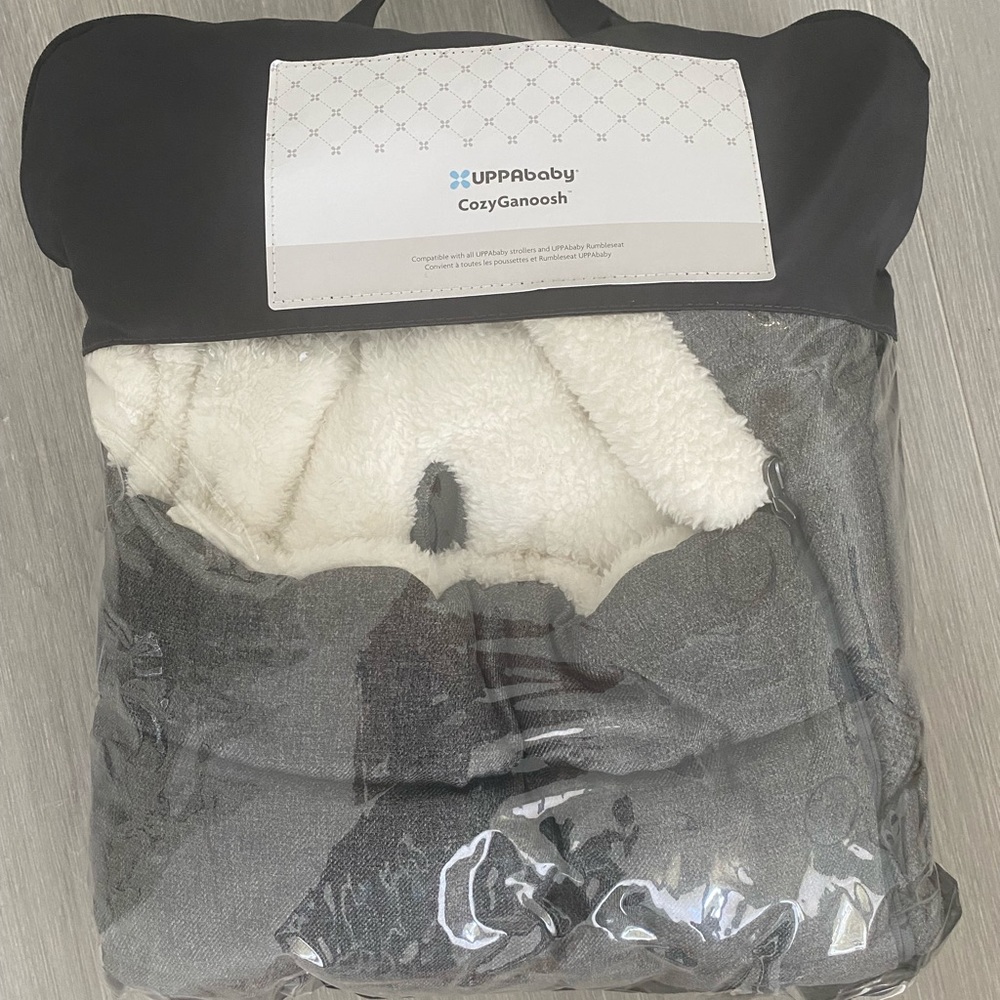 UPPAbaby CozyGanoosh in Jordan Charcoal